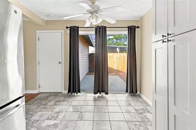 17837 Joshua Grove Avenue, Lake Los Angeles, CA 93591 - Photo 13