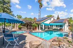 25451 Via Escovar, Valencia, CA 91355 - Photo 39