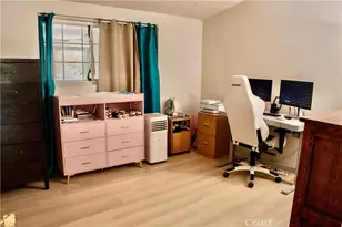 12122 Bradford Pl, Granada Hills, CA 91344 - Photo 11