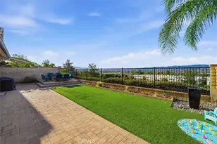 27933 Mariposa St, Valencia, CA 91355 - Photo 23
