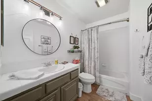 27933 Mariposa St, Valencia, CA 91355 - Photo 19