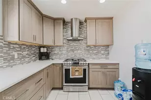 14004 Herron St, Sylmar, CA 91342 - Photo 27