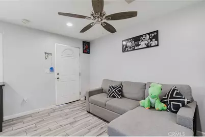 14004 Herron Street, Sylmar, CA 91342 - Photo 13