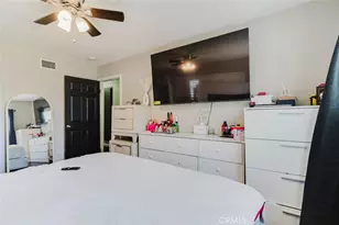 14004 Herron St, Sylmar, CA 91342 - Photo 33