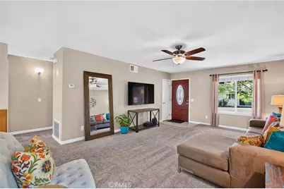 26332 Oak Highland, Newhall, CA 91321 - Photo 7