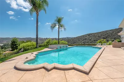 23484 Park Colombo, Calabasas, CA 91302 - Photo 31