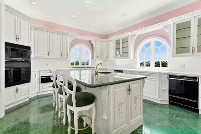 23484 Park Colombo, Calabasas, CA 91302 - Photo 7