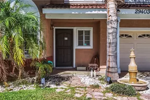29403 Poppy Meadow St, Canyon Country, CA 91387 - Photo 3