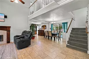 29403 Poppy Meadow St, Canyon Country, CA 91387 - Photo 5
