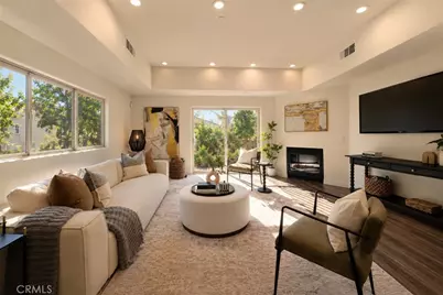 14702 Magnolia Boulevard #105, Sherman Oaks, CA 91403 - Photo 3