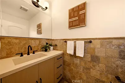 14702 Magnolia Boulevard #105, Sherman Oaks, CA 91403 - Photo 9