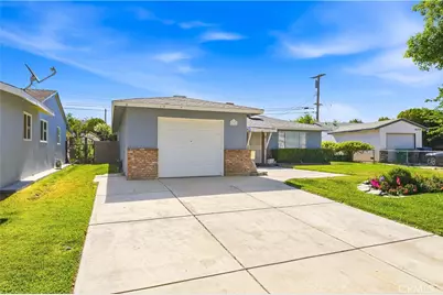 45308 Newtree, Lancaster, CA 93534 - Photo 3