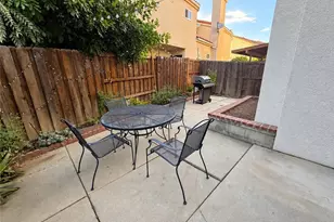 9141 Vincente Way, Los Angeles, CA 91343 - Photo 9
