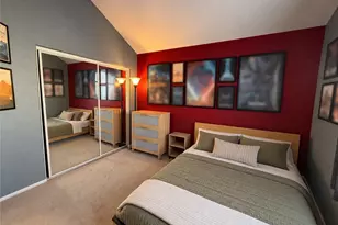 9141 Vincente Way, Los Angeles, CA 91343 - Photo 23