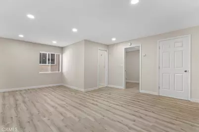 3652 Fredonia #B, Los Angeles, CA 90068 - Photo 5