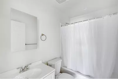 18544 Bryant Street, Northridge, CA 91324 - Photo 39