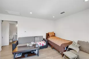18544 Bryant St, Northridge, CA 91324 - Photo 21