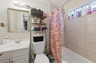 14212 Vanowen St, Van Nuys, CA 91405 - Photo 21
