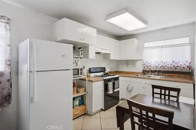 14212 Vanowen Street, Van Nuys, CA 91405 - Photo 13