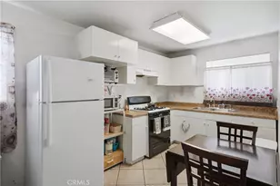 14212 Vanowen St, Van Nuys, CA 91405 - Photo 13