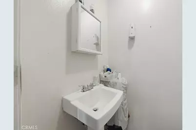 14212 Vanowen Street, Van Nuys, CA 91405 - Photo 19
