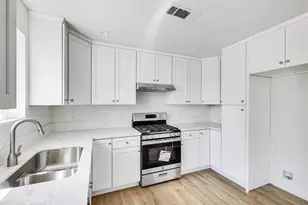 18544 Bryant St, Northridge, CA 91324 - Photo 35