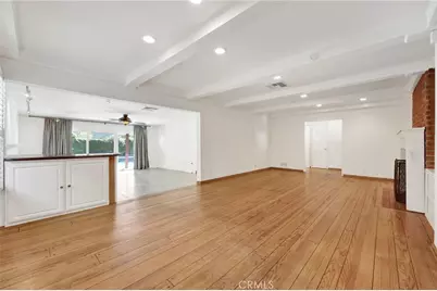 13916 Cohasset Street, Van Nuys, CA 91405 - Photo 15