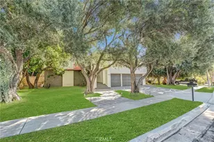 27064 Esward Dr, Calabasas, CA 91301 - Photo 3