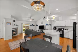 20050 Crestview, Canyon Country, CA 91351 - Photo 3