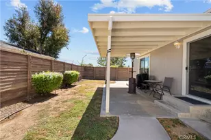 20050 Crestview, Canyon Country, CA 91351 - Photo 19