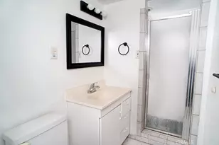 8320 Bardwell Ave, Panorama City, CA 91402 - Photo 9