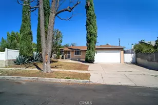 8320 Bardwell Ave, Panorama City, CA 91402 - Photo 31