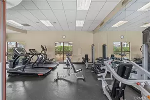 15455 Glenoaks Blvd, Sylmar, CA 91342 - Photo 47