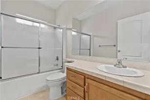 15455 Glenoaks Blvd, Sylmar, CA 91342 - Photo 25