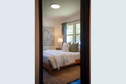 7357 Anatola Avenue, Lake Balboa, CA 91406 - Photo 23