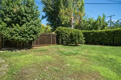 7357 Anatola Avenue, Lake Balboa, CA 91406 - Photo 39
