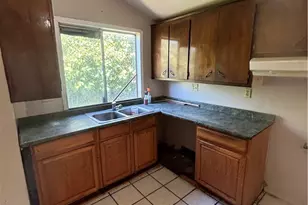 18710 Kimbrough St, Canyon Country, CA 91351 - Photo 5