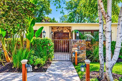 4610 Arriba Drive, Tarzana, CA 91356 - Photo 5