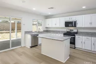 1818 Linda Vista Ave, Lancaster, CA 93535 - Photo 9