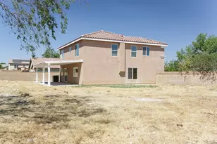 1818 Linda Vista Ave, Lancaster, CA 93535 - Photo 29