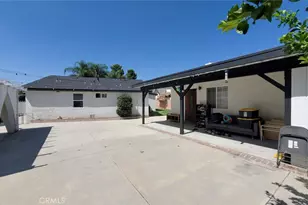 8132 Hatillo, Los Angeles, CA 91306 - Photo 25