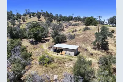 26920 Clear Creek Rd, Keene, CA 93531 - Photo 15