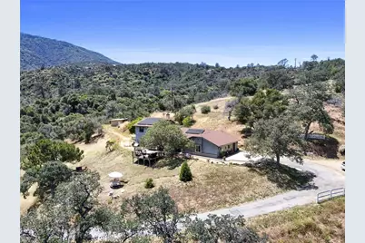 26920 Clear Creek Rd, Keene, CA 93531 - Photo 3