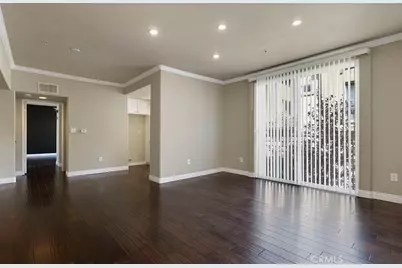 5220 Premiere Hills #222, Woodland Hills, CA 91364 - Photo 7