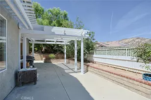 28611 Lupine St, Castaic, CA 91384 - Photo 41