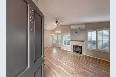 28131 Seco Canyon Road #39, Saugus, CA 91390 - Photo 3