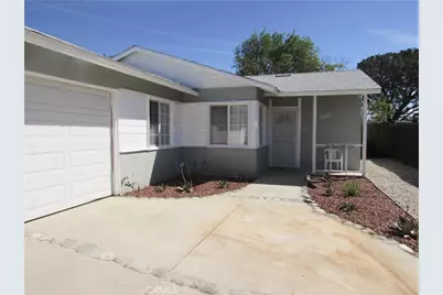 10116 Owensmouth, Chatsworth, CA 91311 - Photo 1
