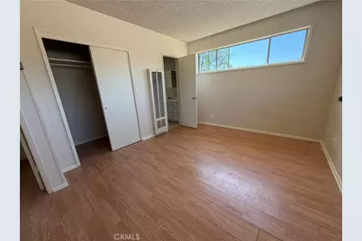 9065 Canterbury Avenue, Arleta, CA 91331 - Photo 11