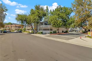 2438 Pleasant Way, Thousand Oaks, CA 91362 - Photo 1