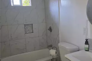 7453 Blewett Ave, Lake Balboa, CA 91406 - Photo 27